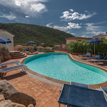 Residence Bouganvillage Budoni Εξωτερικό φωτογραφία