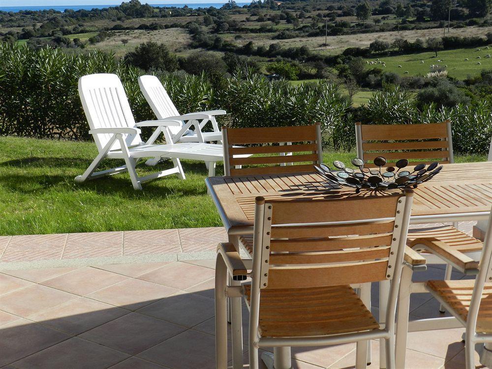 Residence Bouganvillage Budoni Εξωτερικό φωτογραφία