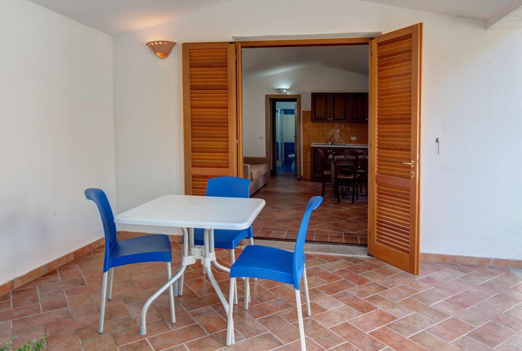 Residence Bouganvillage Budoni Εξωτερικό φωτογραφία
